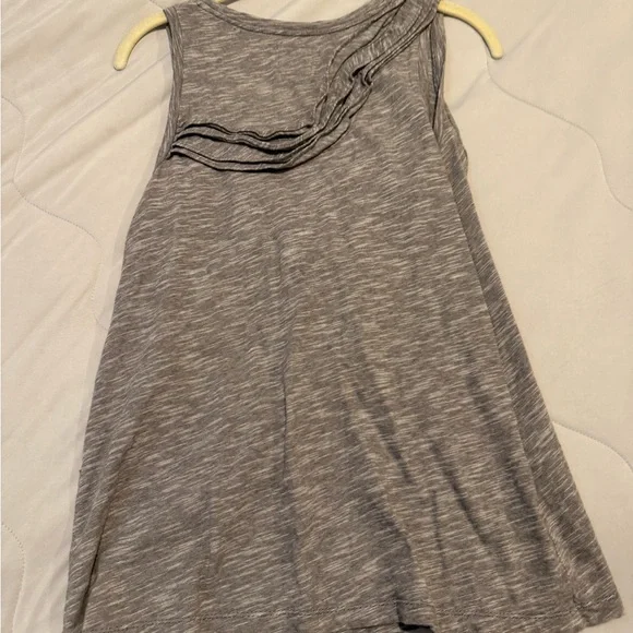 Anthropologie little yellow button sleeveless tank - Picture 3 of 5